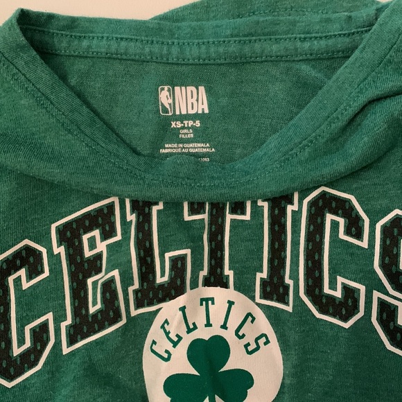 Girl’s L/S Celtics Tee in XS - Picture 2 of 2